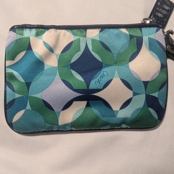 Coach Poppy Optic C Sateen Wristlet - Picture 2 of 10